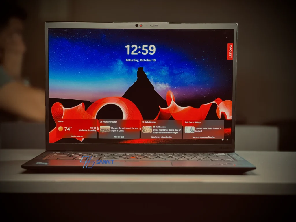 صفحه نمایش ThinkPad X1 Carbon Gen 10